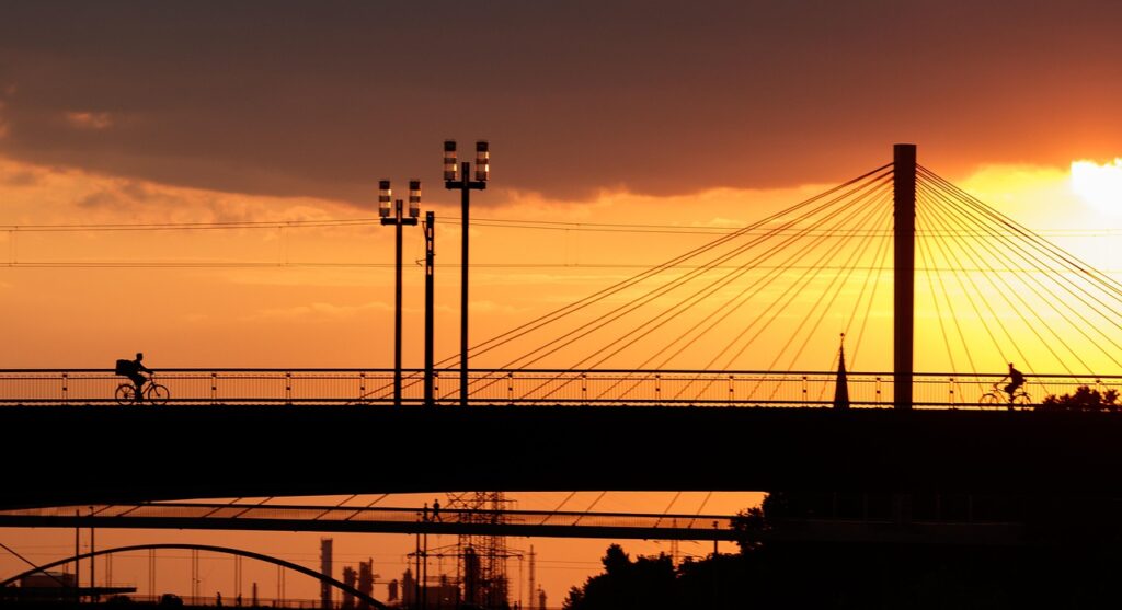 チェンソーマンアニメを視聴するための配信サービスはどれがおすすめ？